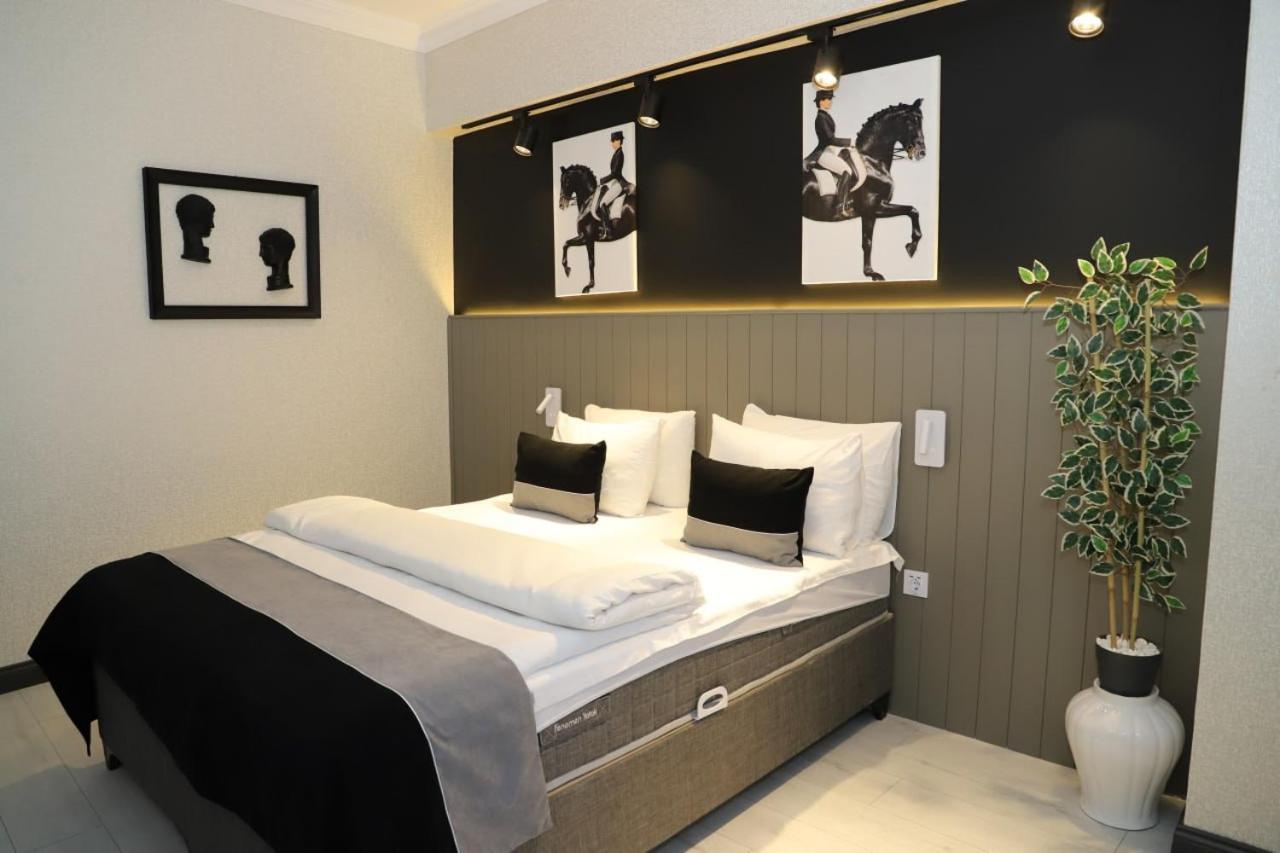 Koc Hotel Karasu Esterno foto